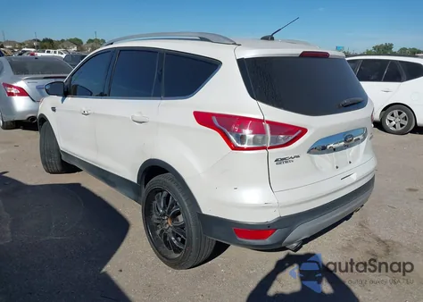 2014 Ford Escape Titanium z USA, uszkodzony, nr VIN 1FMCU0J9XEUC51618